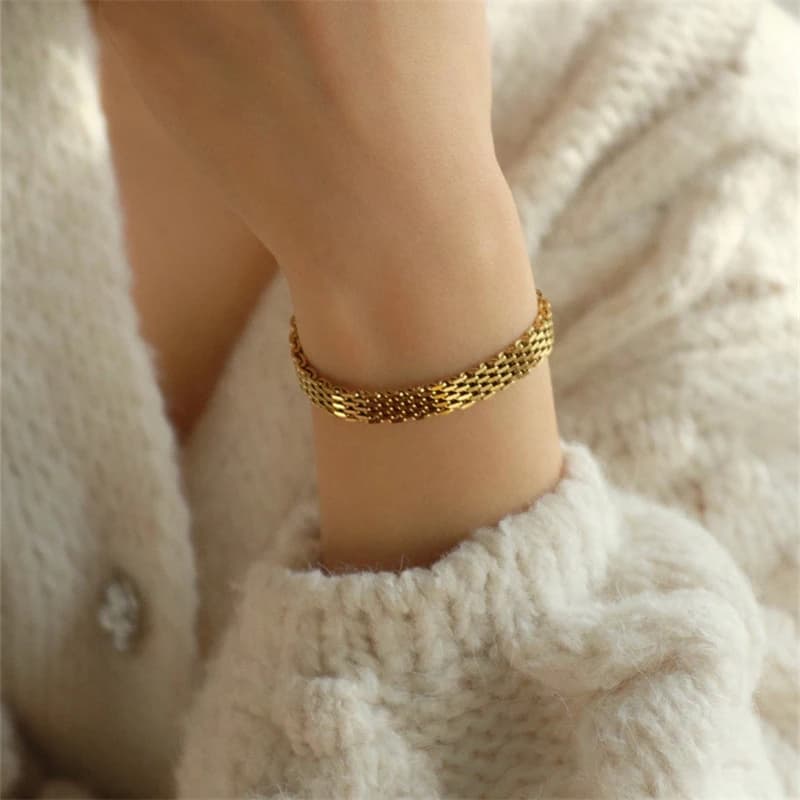 Gold Mesh Chain Bracelet