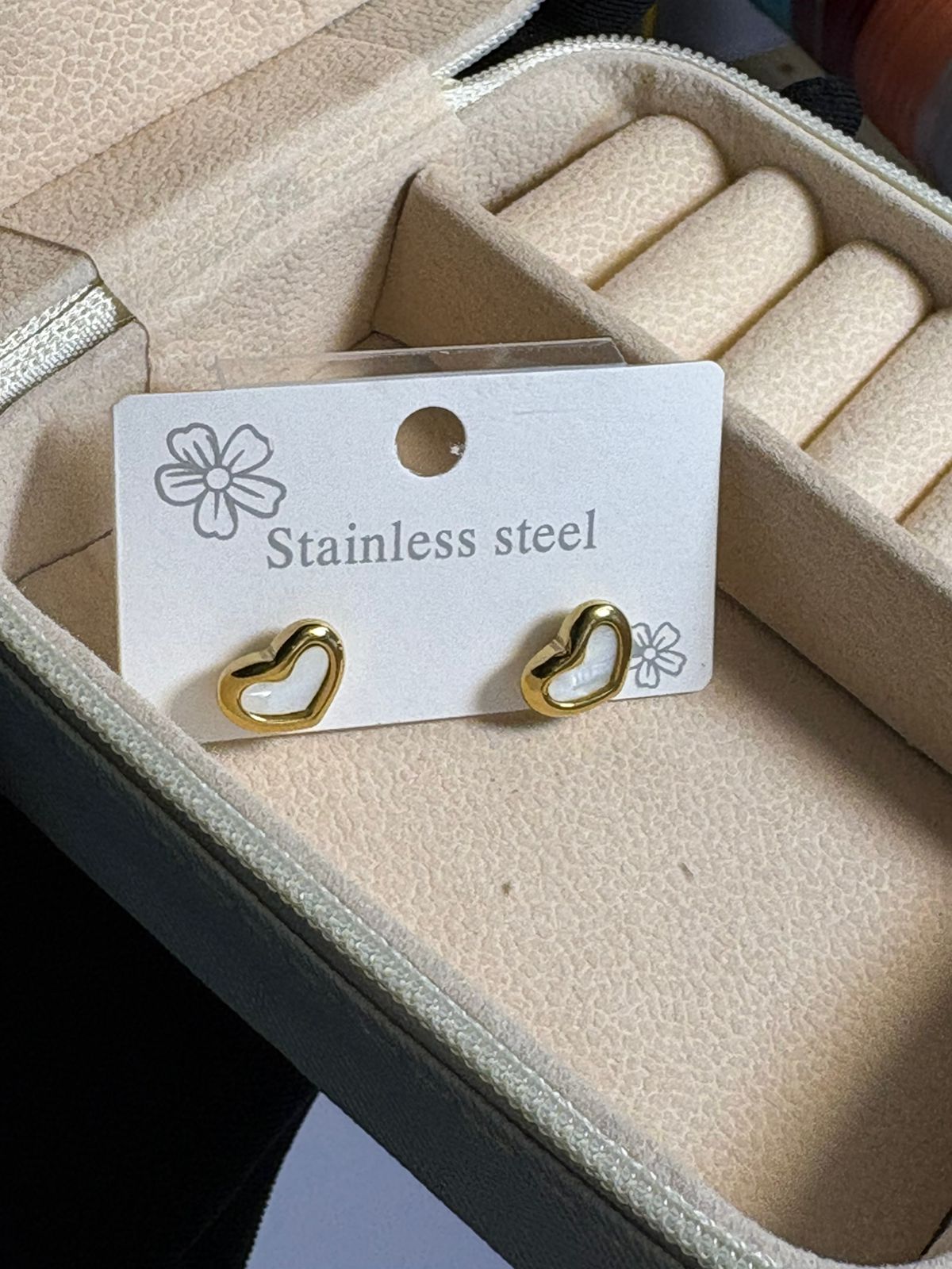 Puffy Heart Studs
