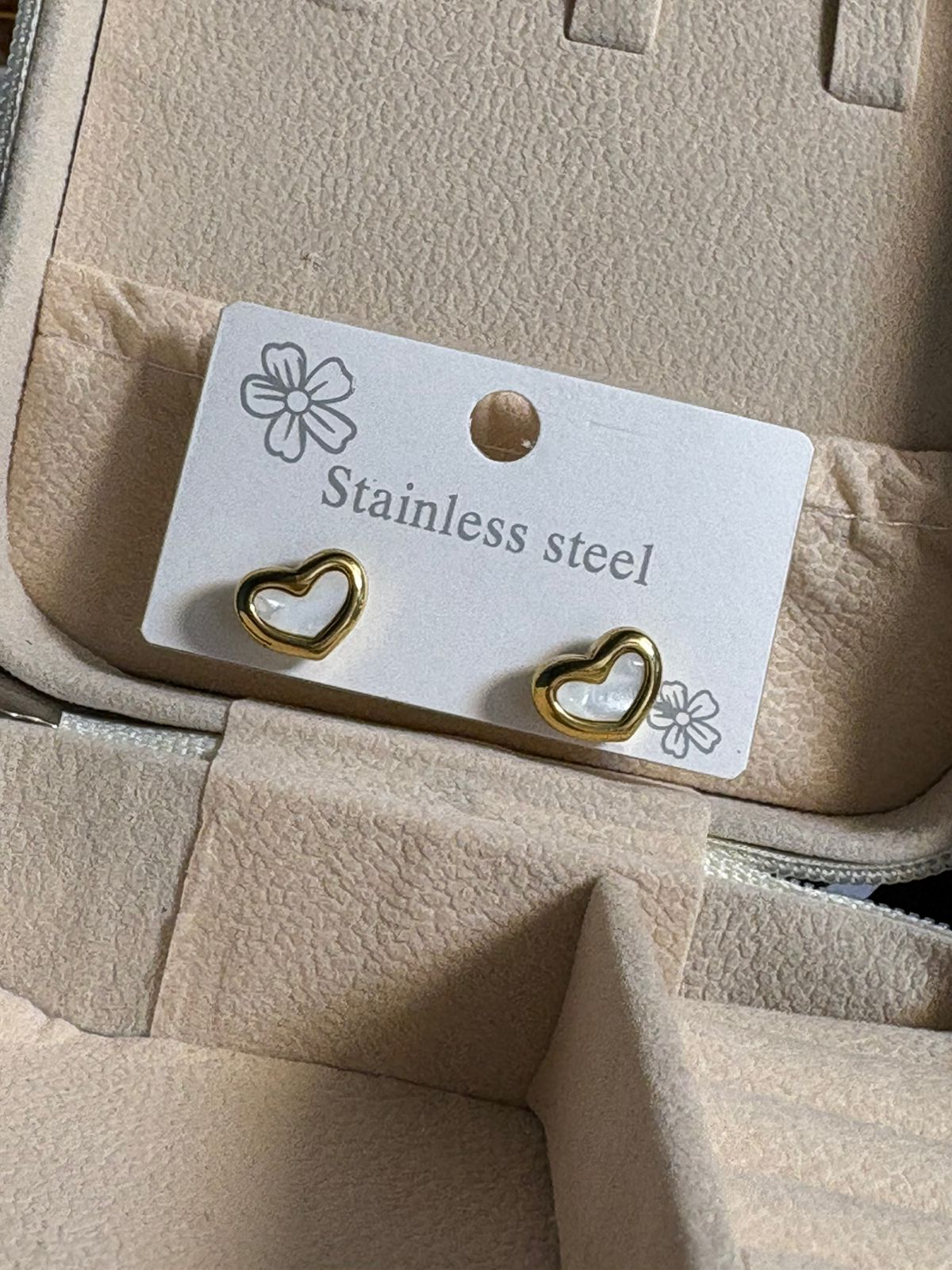 Puffy Heart Studs