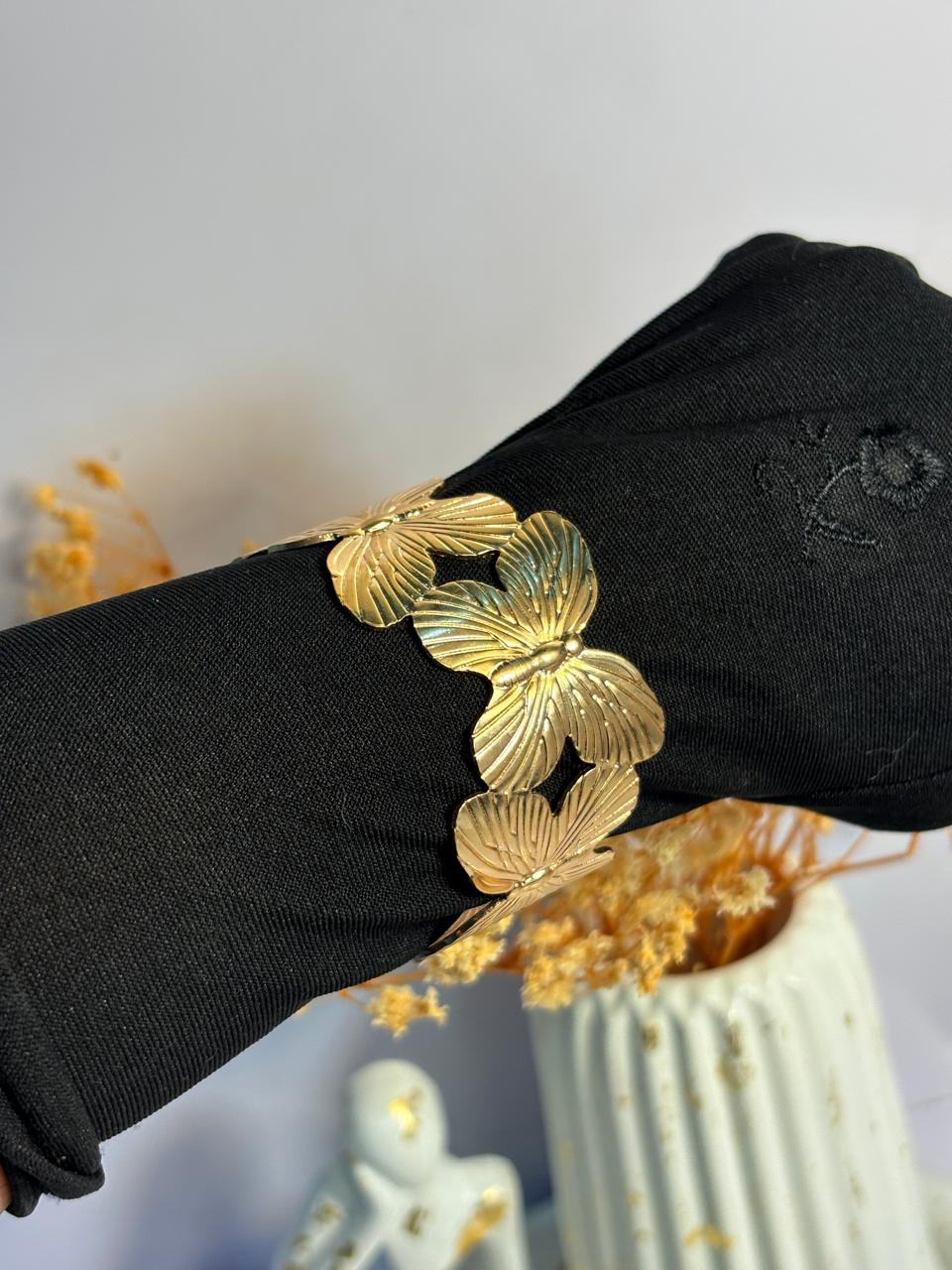 Butterfly Hand Cuff