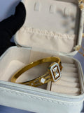 Diamond Hand Cuff