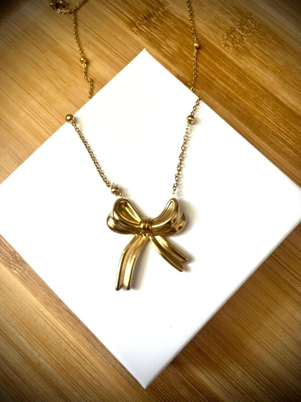 Big Bow 2.0 Necklace