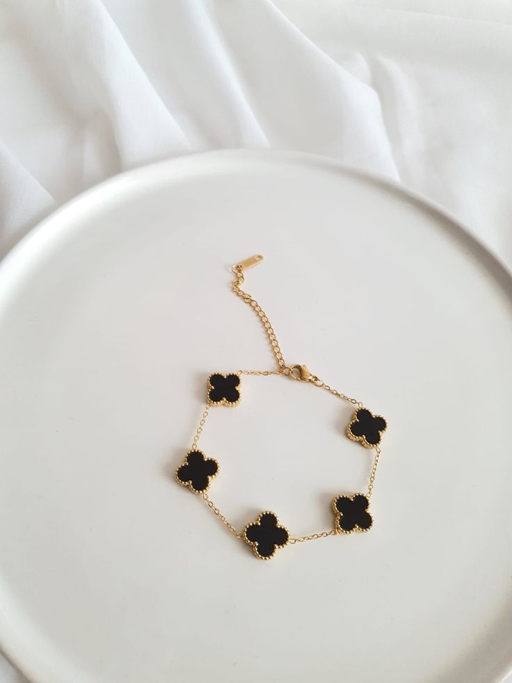 Clover Bracelet