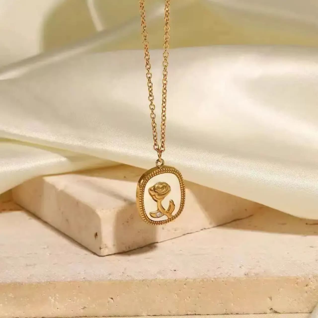 Rose Stainless Necklace