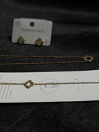 Hollow Clover Studded Set