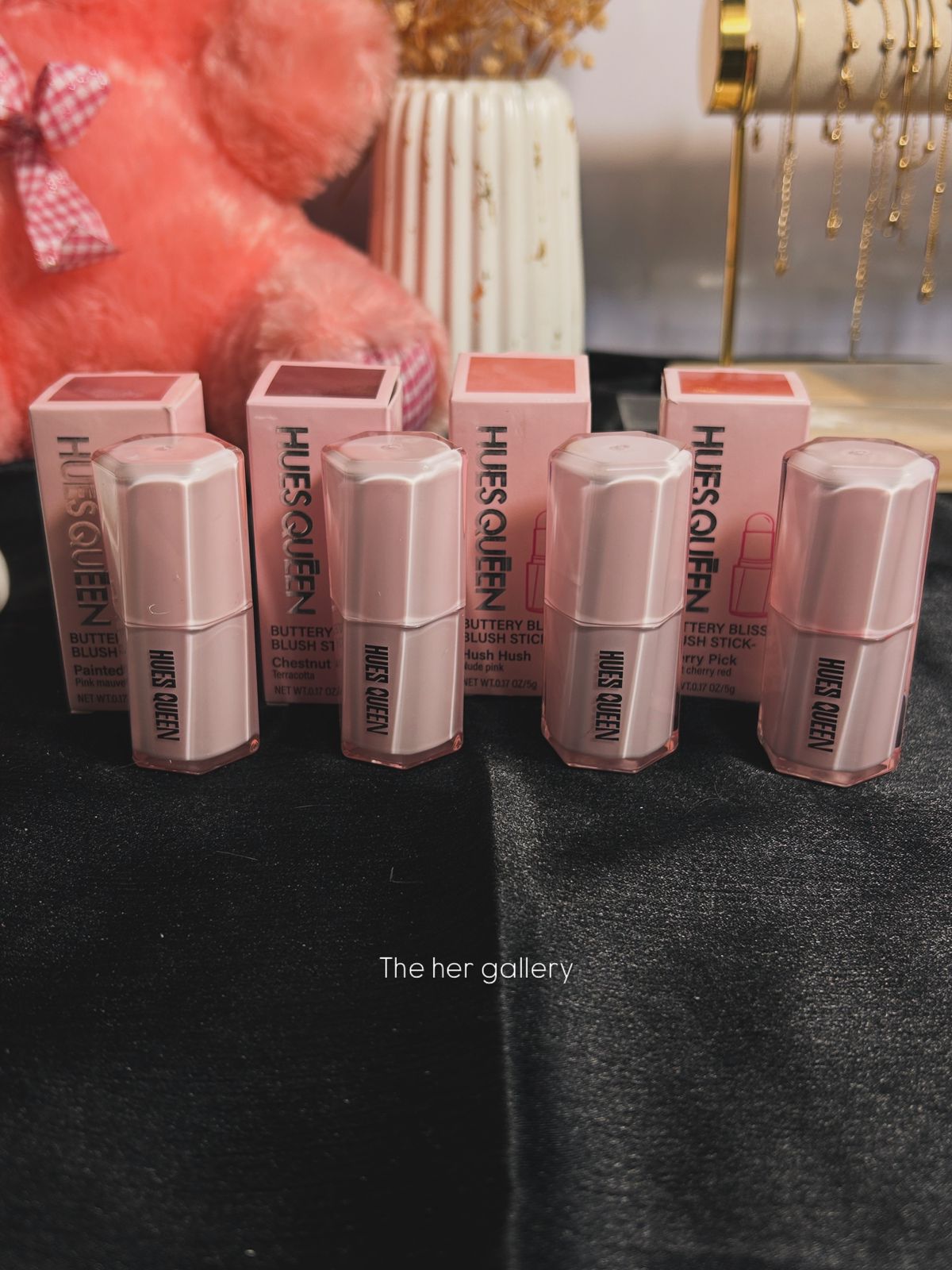 JUES QUEEN Buttery Bliss Blush Stick