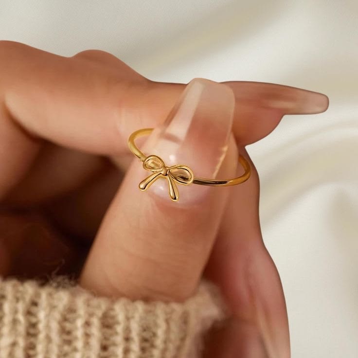 Bow Ring — cute & elegant