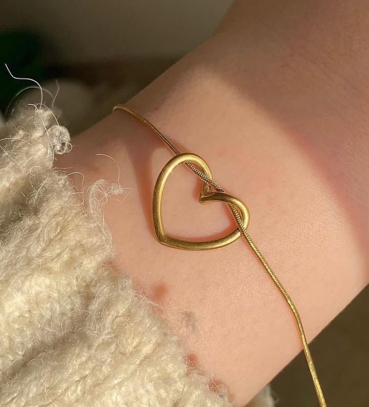 Heart bracelet