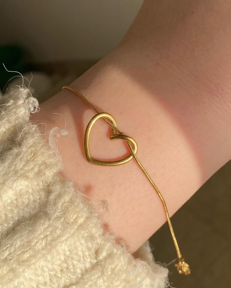 Heart bracelet
