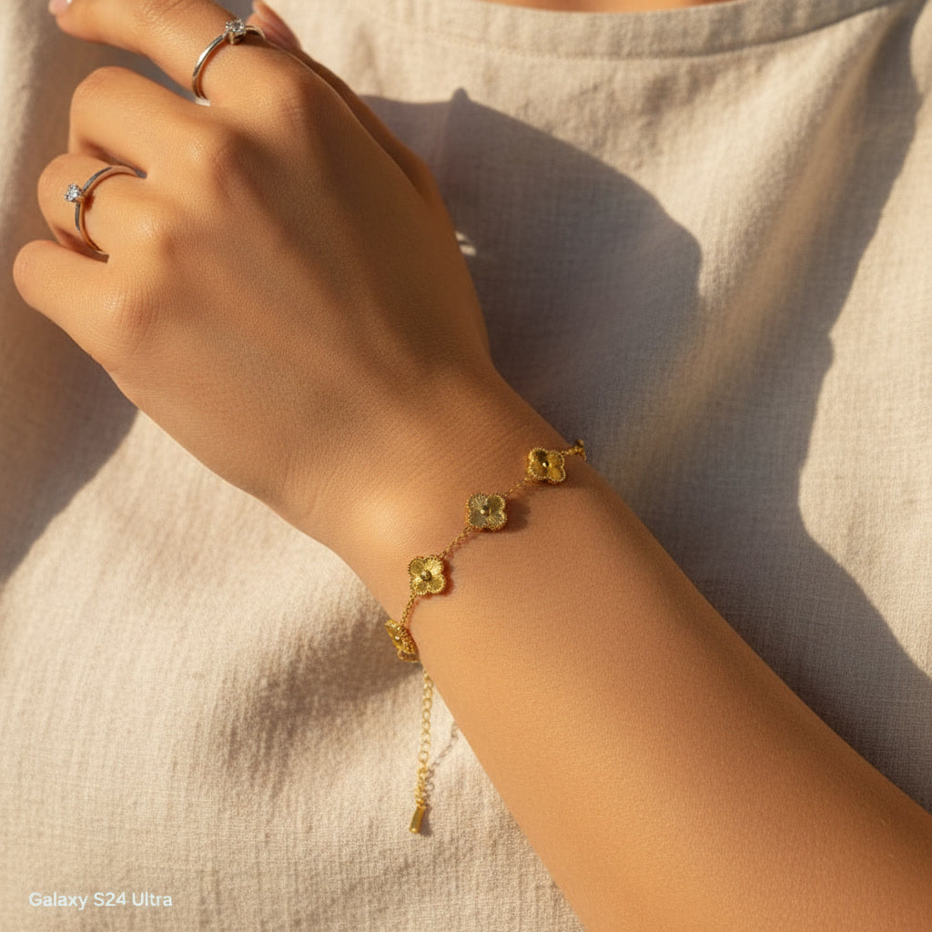 Gold Clover Bracelet
