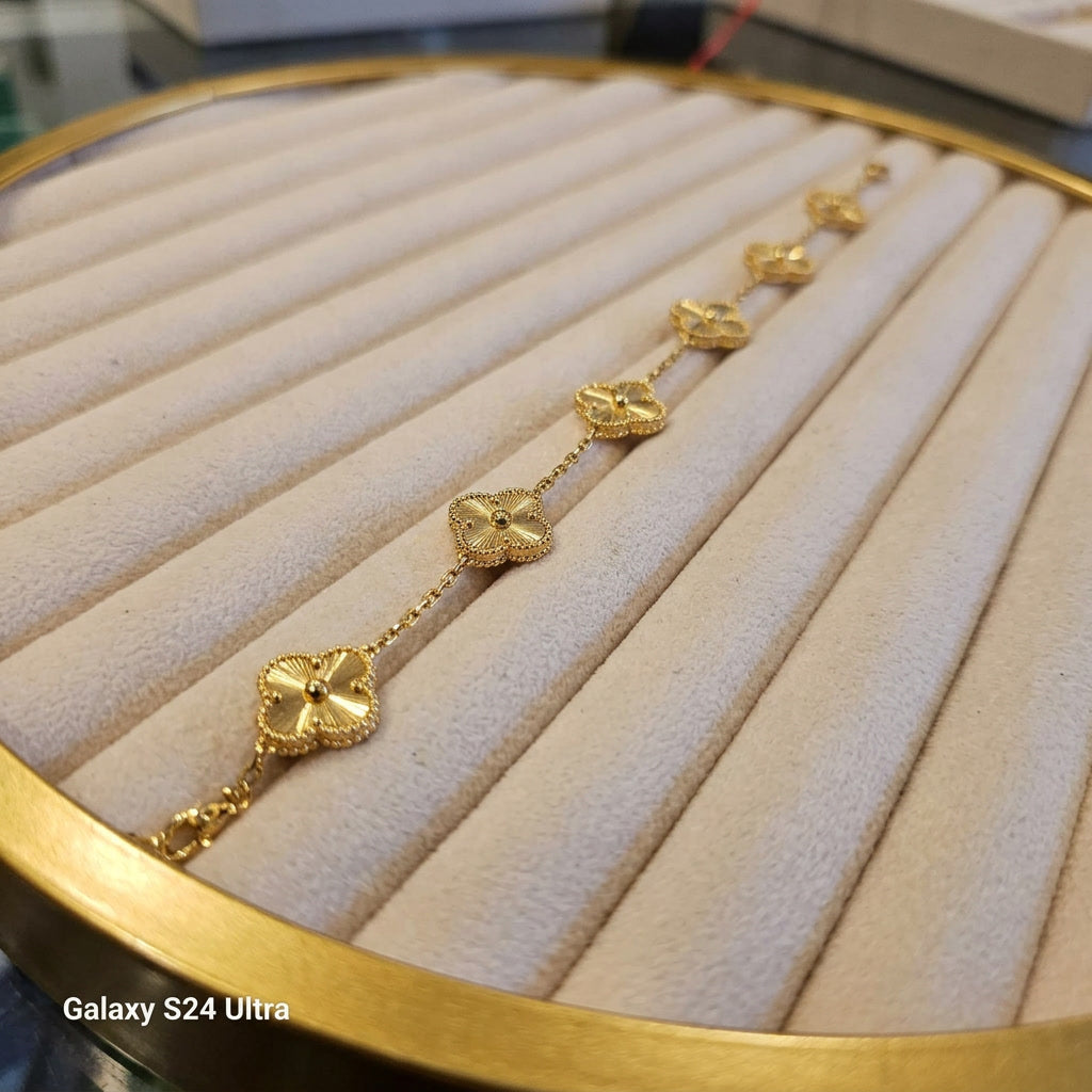 Gold Clover Bracelet